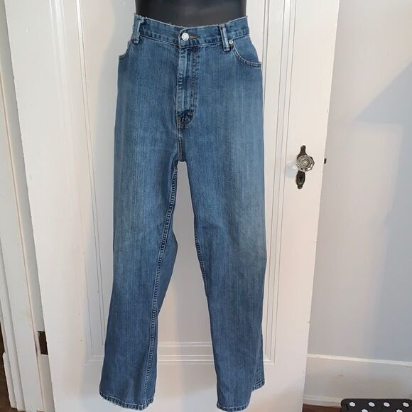 Cremieux medium stone distressed blue jeans - Picture 1 of 8